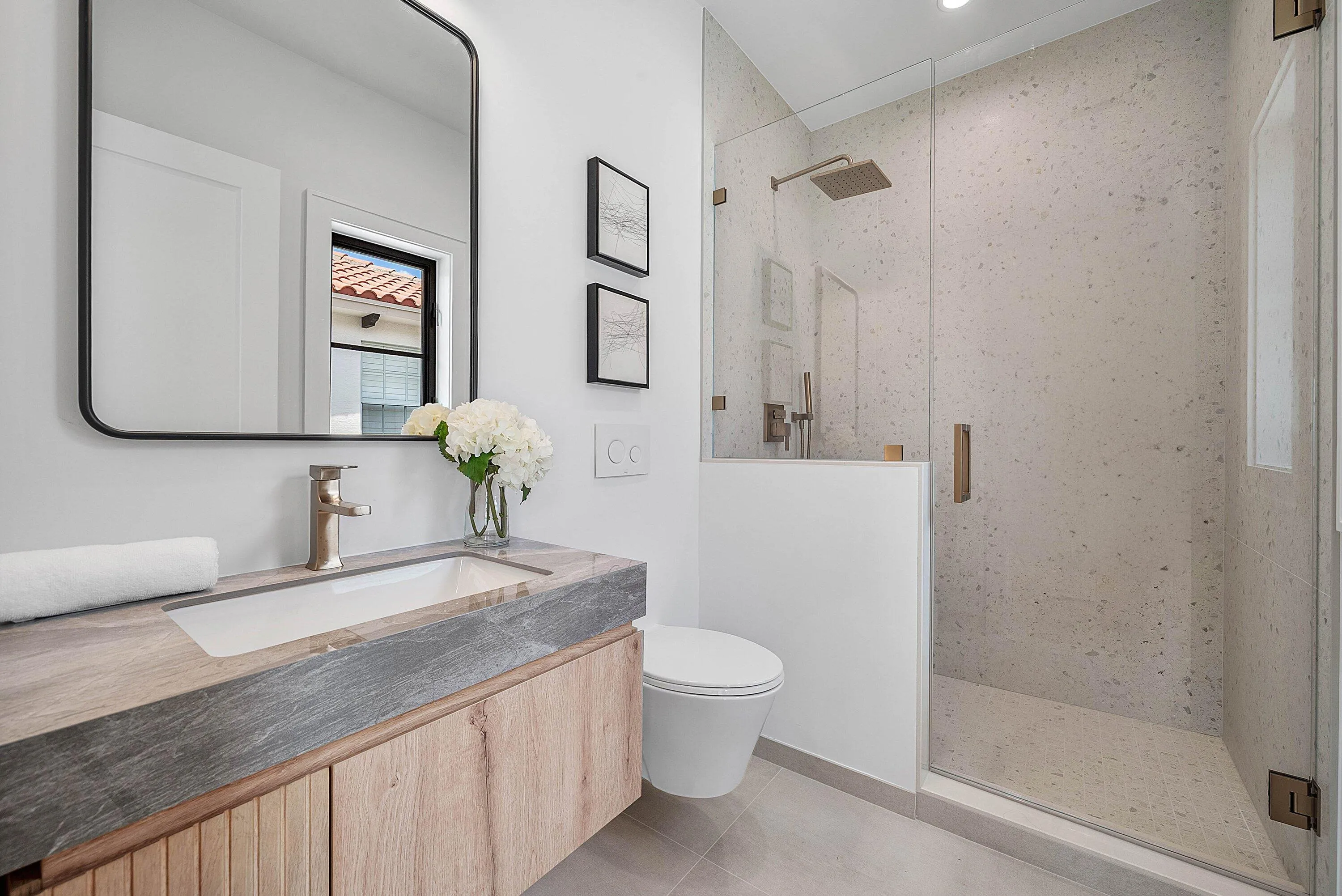 047-230PershingWay-WestPalmBeach-FL-3340