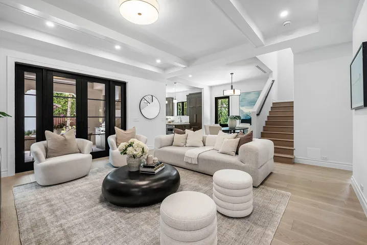 009-230PershingWay-WestPalmBeach-FL-3340