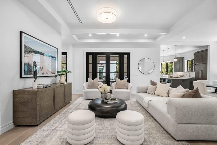 008-230PershingWay-WestPalmBeach-FL-3340