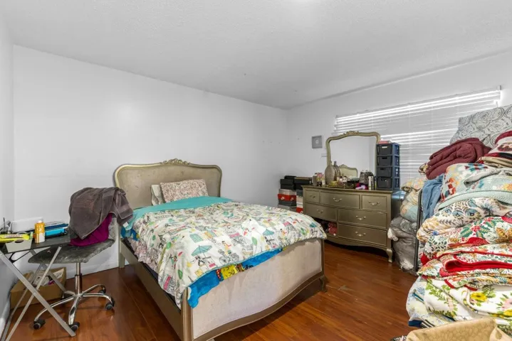 6301-N-Falls-Cir-Dr-Apt-307-HigMedia-024