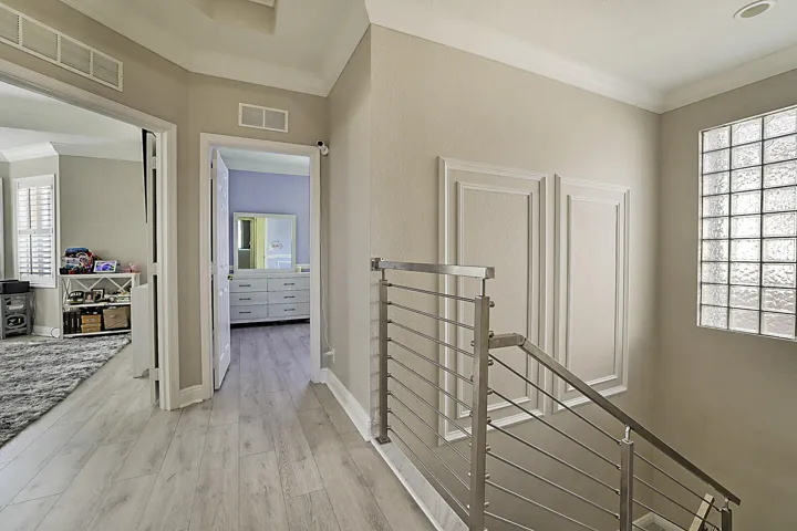 24_7167_Ivy_Crossing_Lane24_mls