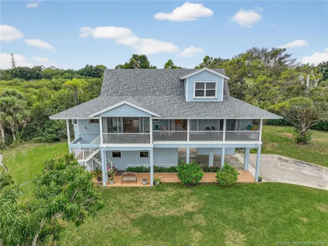 No HOA, no deed restrictions so bring your boat & toys