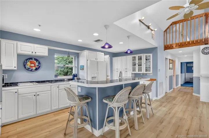 Dumb waiter brings up your groceries from garage