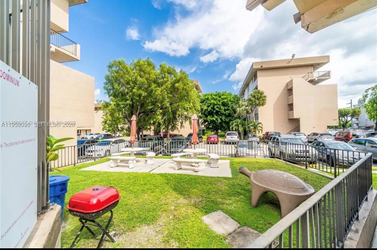 Property photo 24