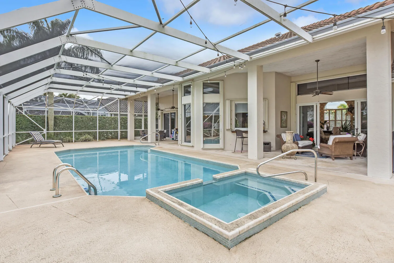 Property photo 33