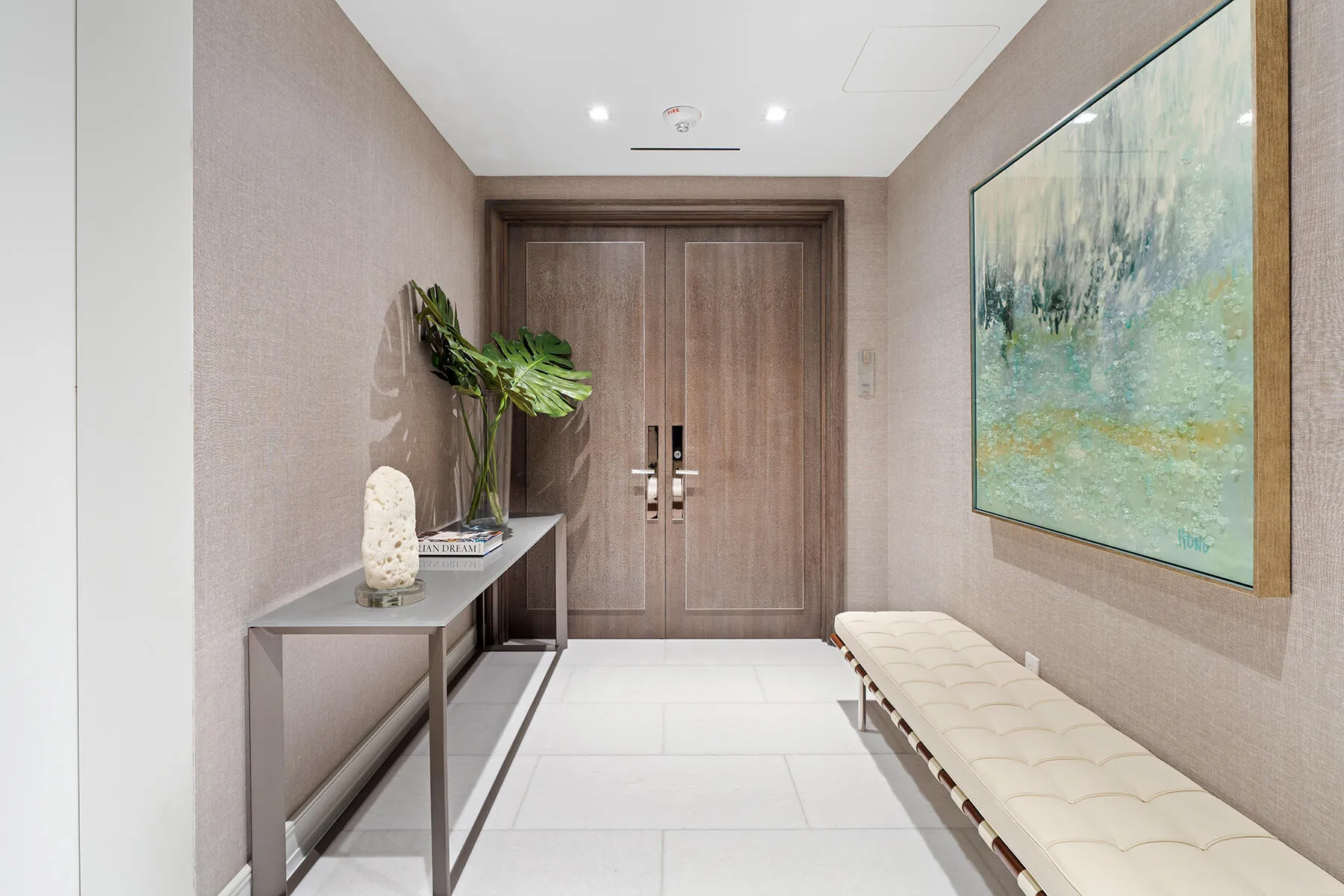 Private Foyer