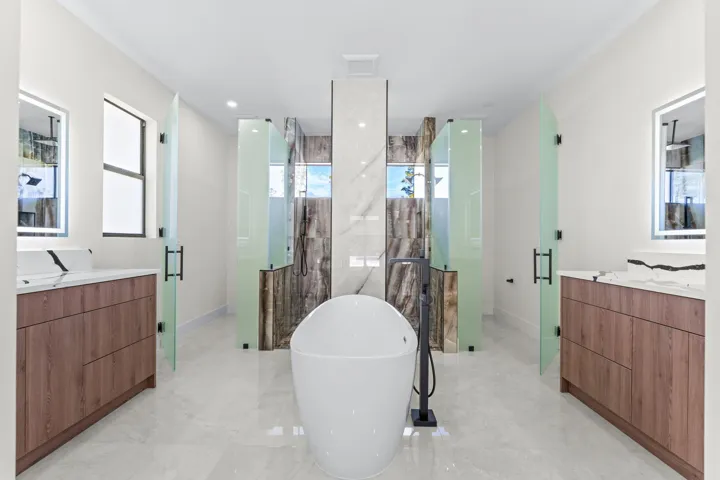 26-web-or-mls-A7405092