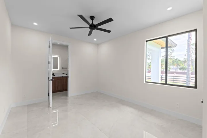 38-web-or-mls-A7405137