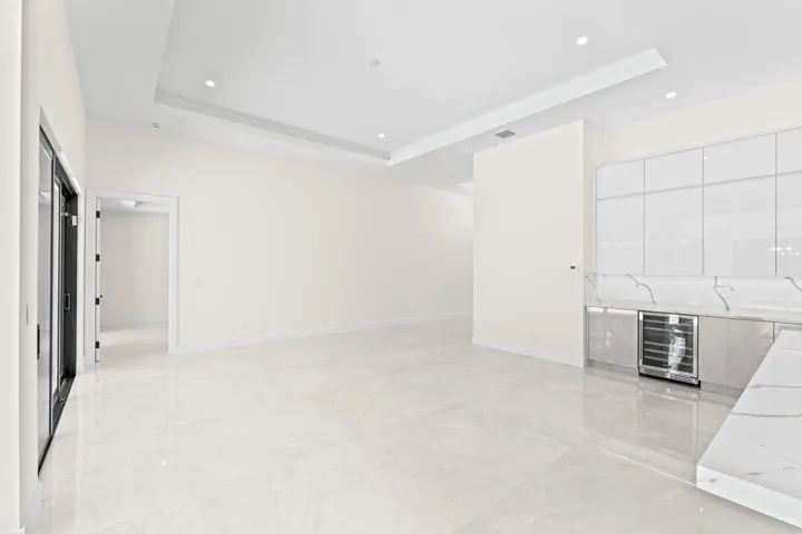 18-web-or-mls-A7405077