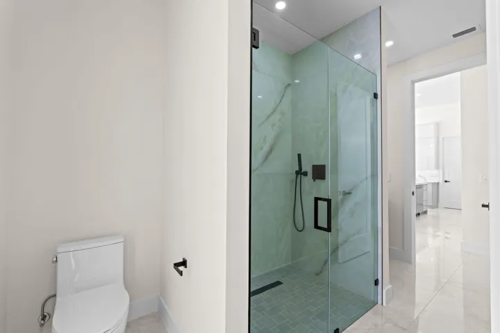 34-web-or-mls-A7405122
