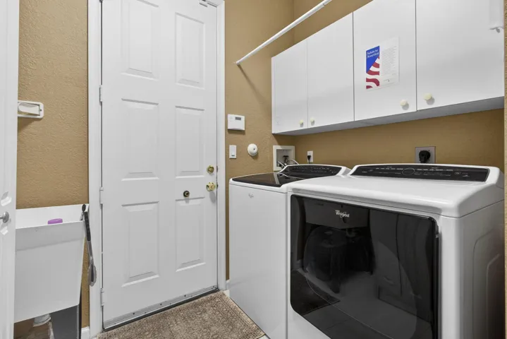 laundry room off of the kitchen