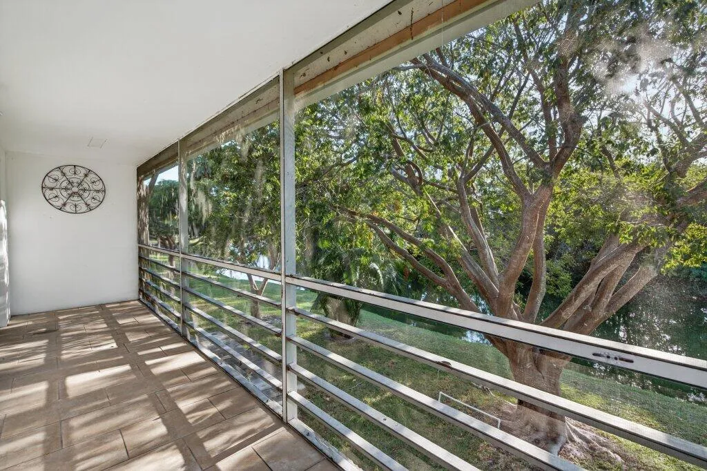 Patio L.jpg-SMALL