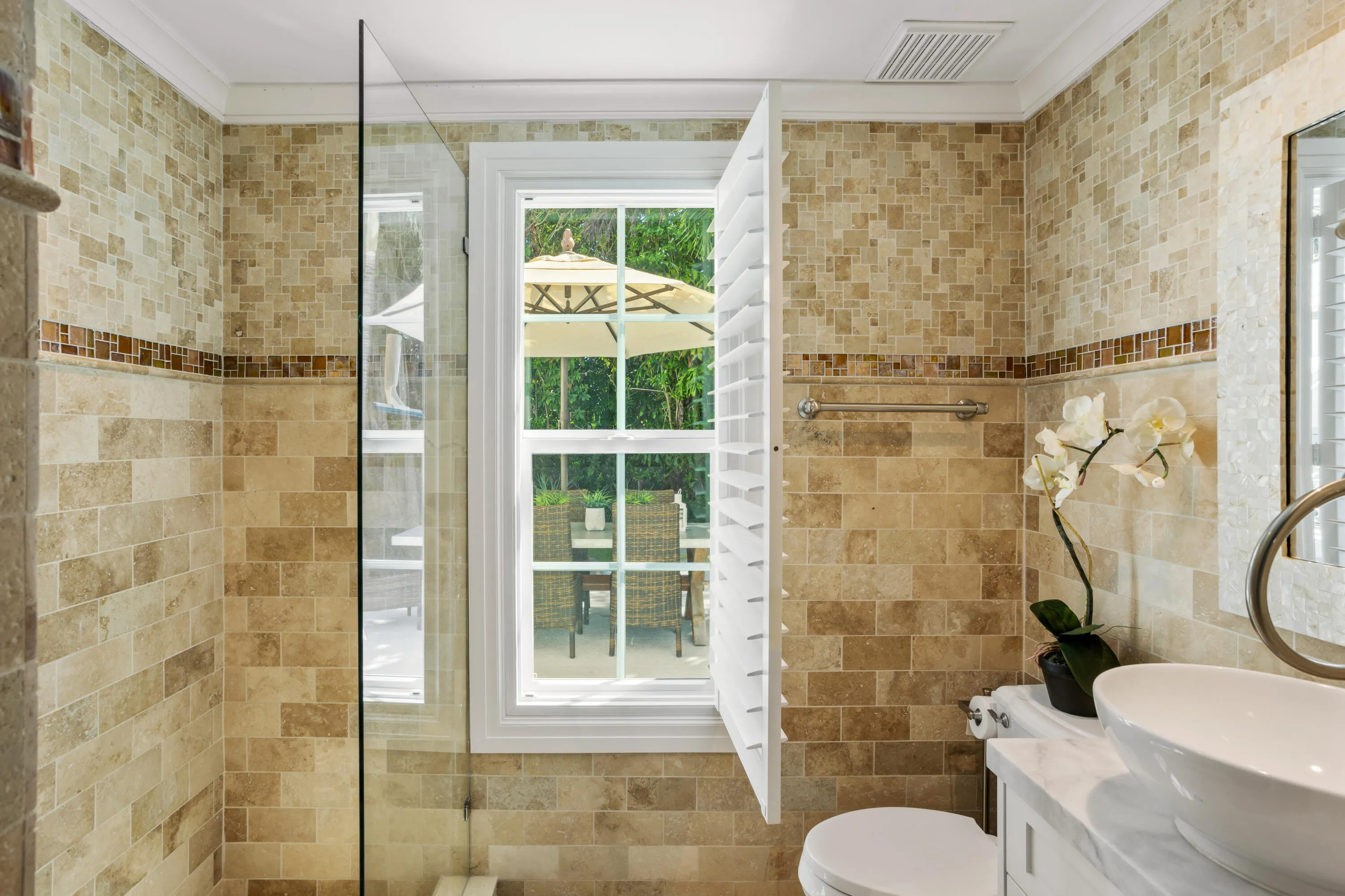 GUEST_BATH_TWO