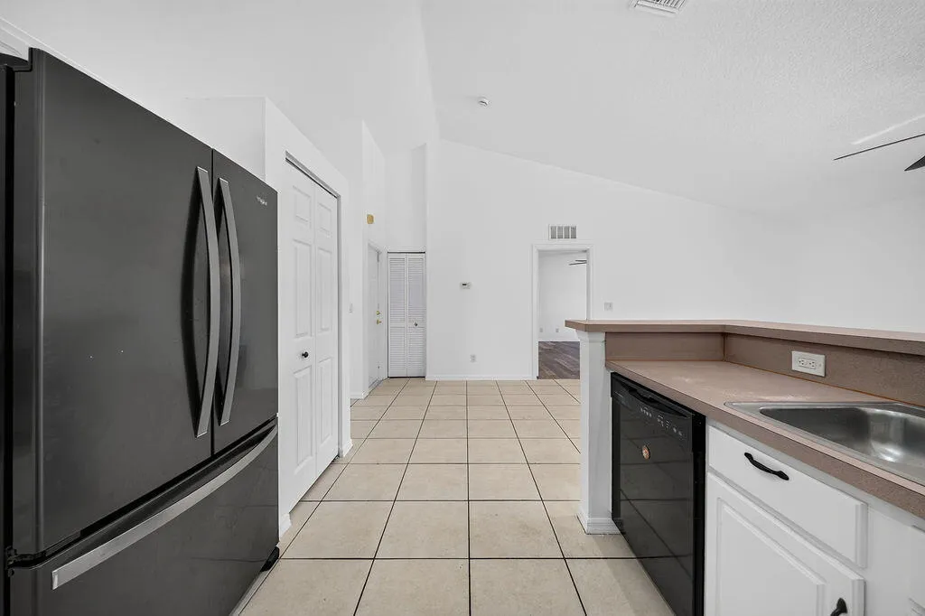 Property photo 57