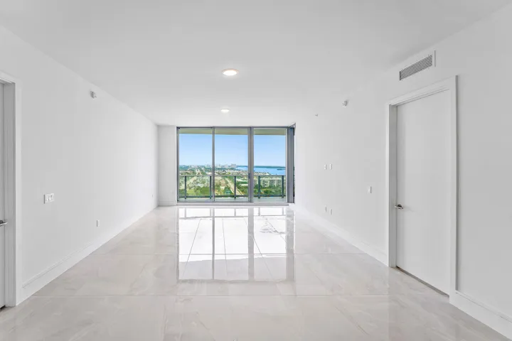 Living & Dining Area