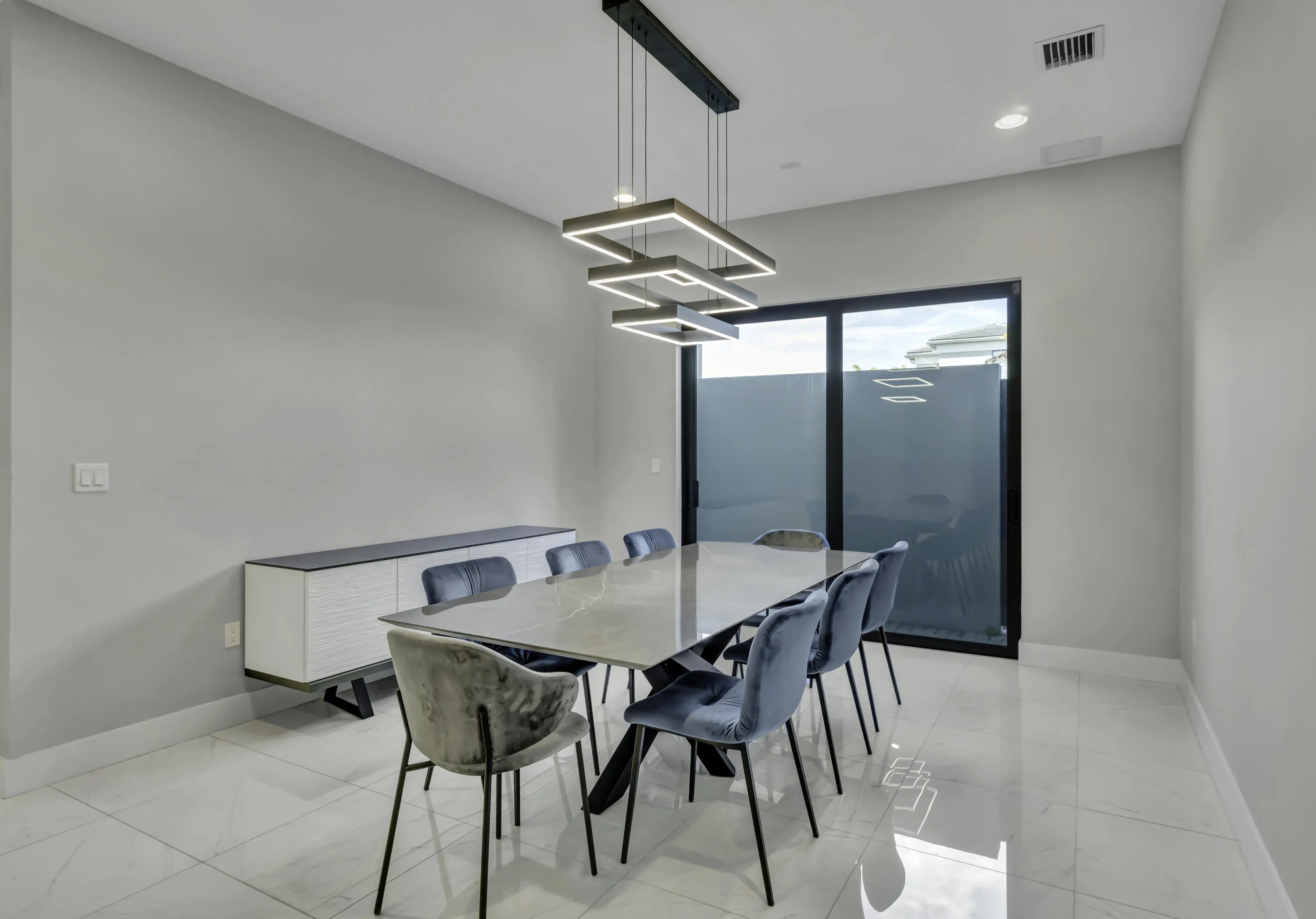 17081 Five Waters Ave Interior (1)
