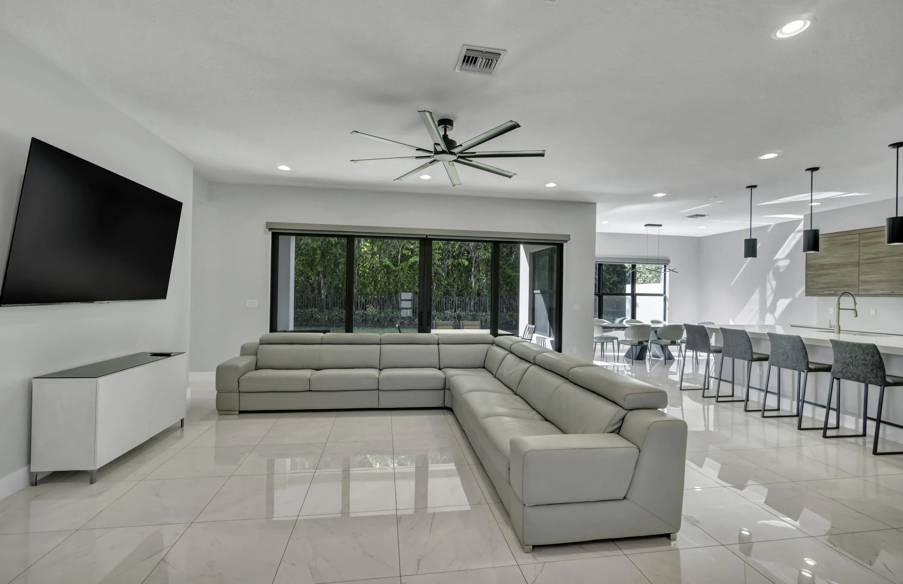 17081 Five Waters Ave Interior (2)