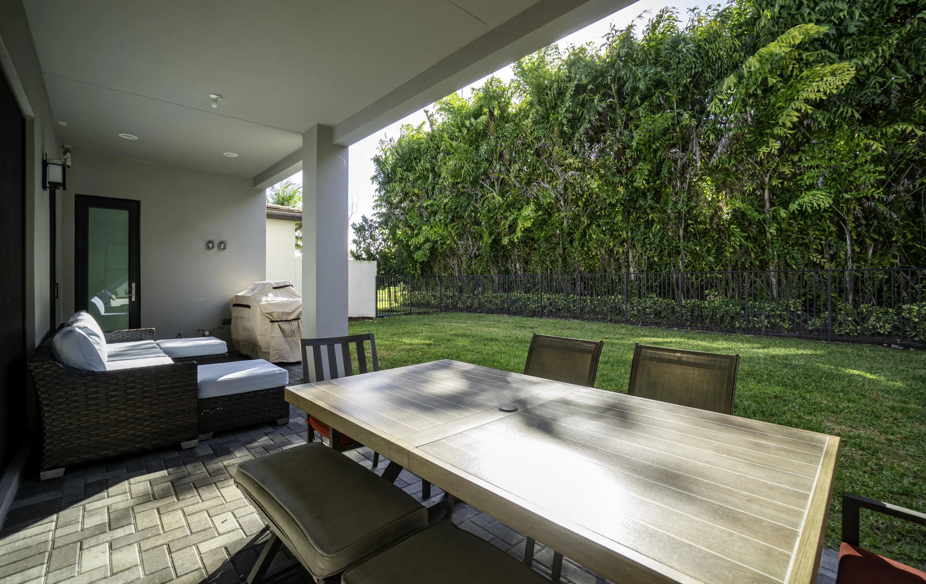 17081 Five Waters Ave Exterior-3
