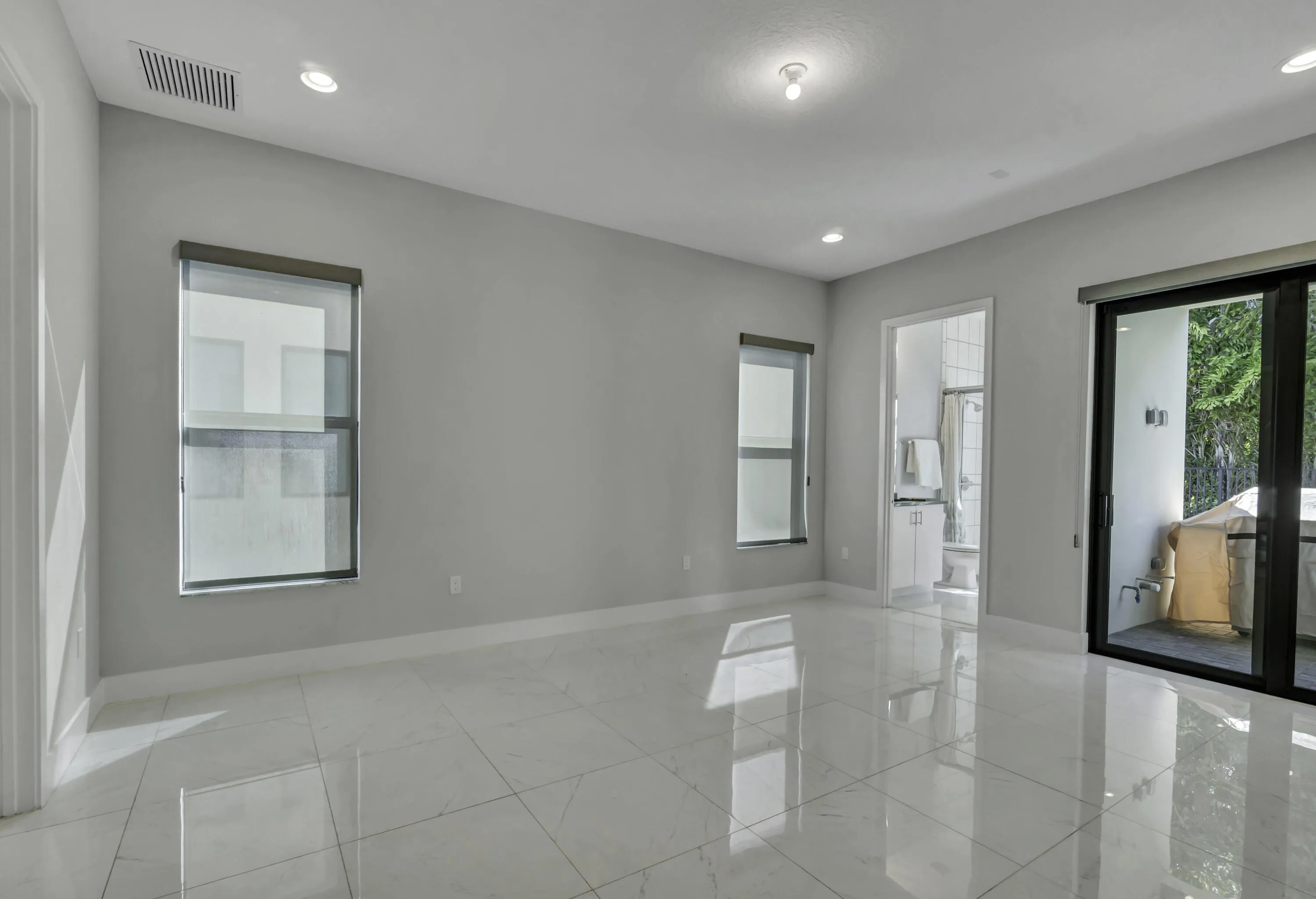 17081 Five Waters Ave Interior (19)