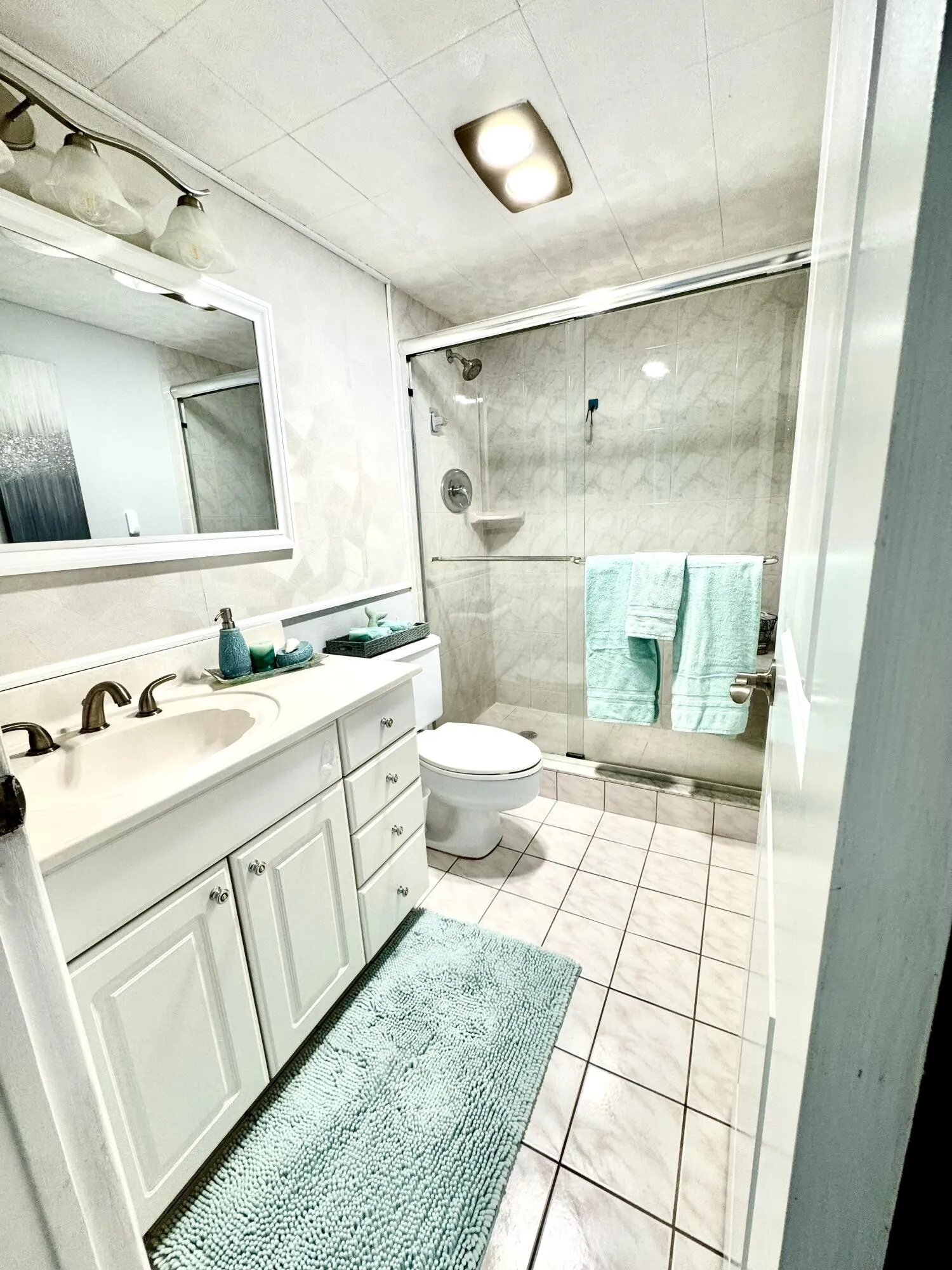 Guest bath