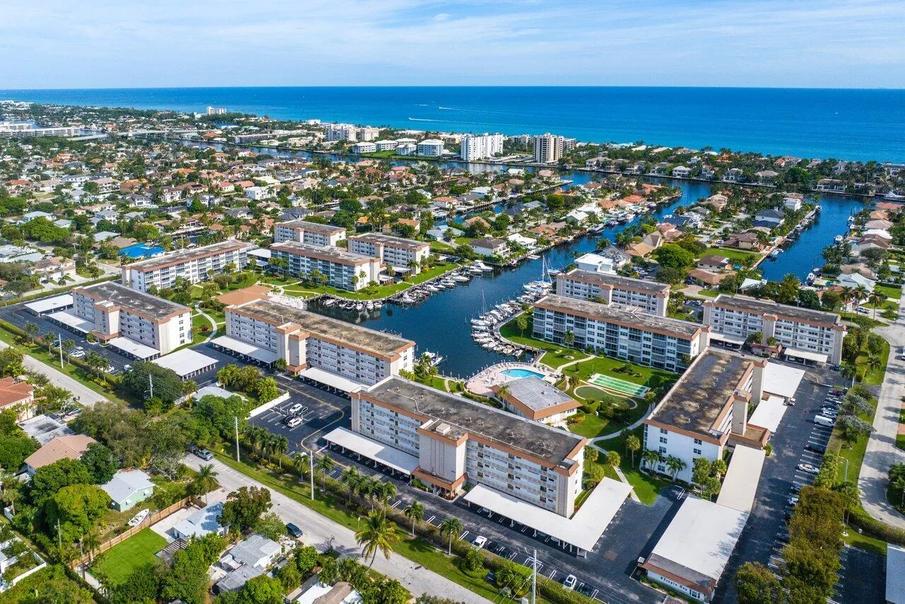 Tropic Bay