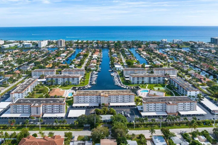 Tropic Bay