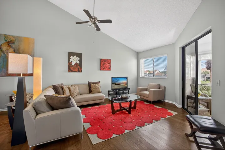 26-web-or-mls-5D1A1479