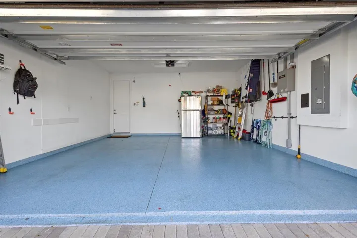 Extremely durable EPOXY finish