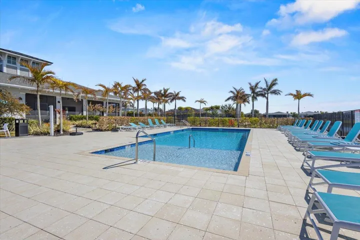 Community pool