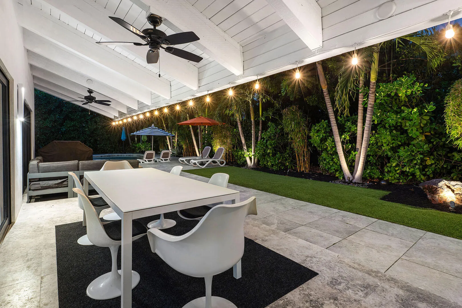 229_South_Maya_Palm_Drive_Dusk_11