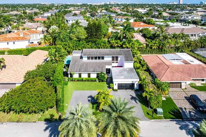 229_South_Maya_Palm_Drive_Aerial_01