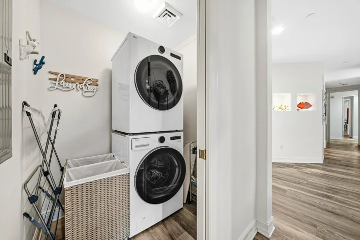 Laundry in unit