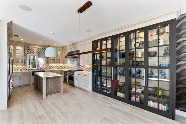 Breakfast Area - Kitchen