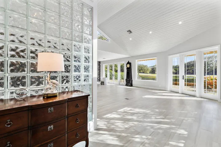 Interior Entryway