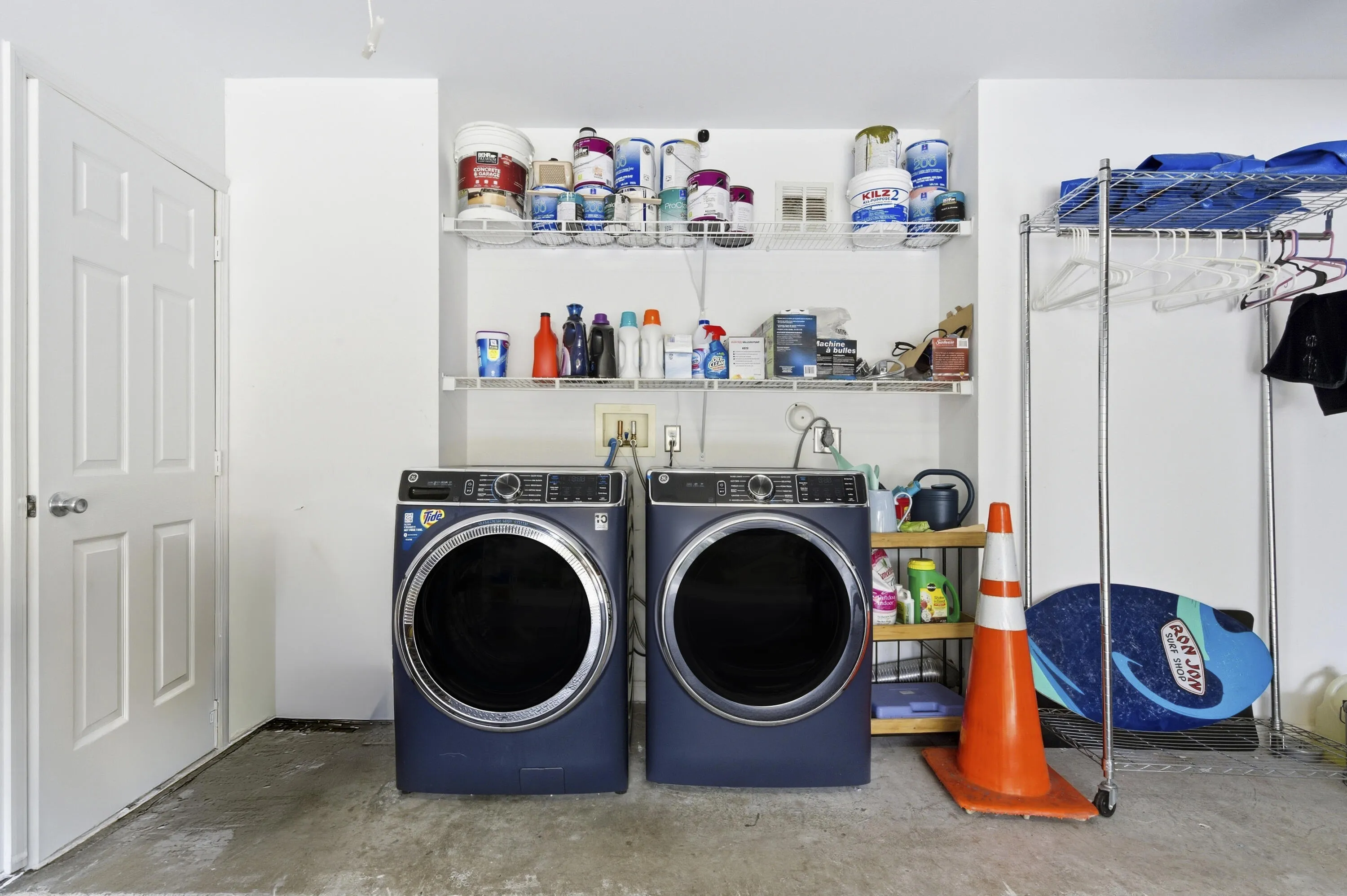 Laundry / Garage