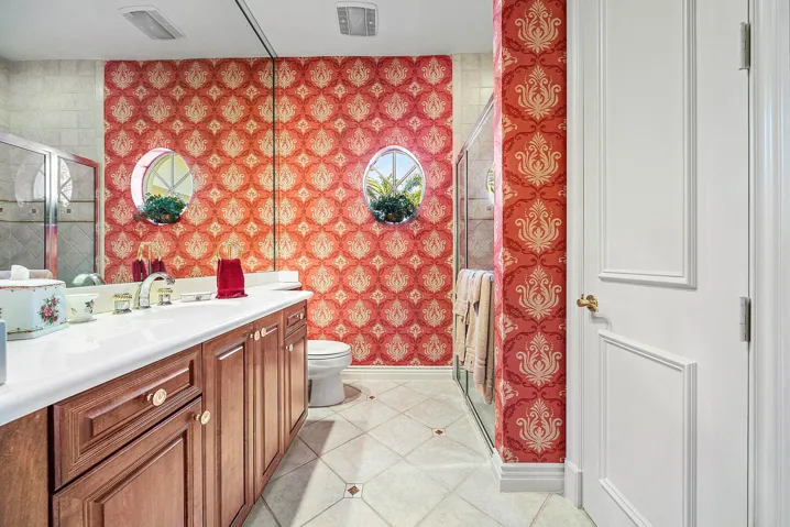 Guest bath