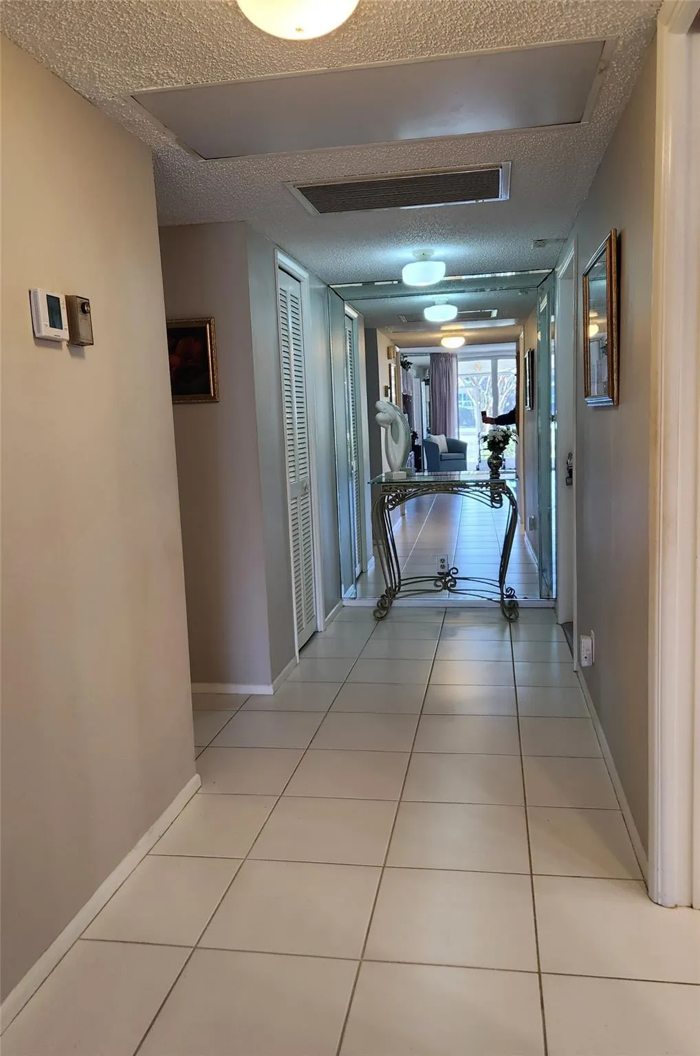 Foyer Entry