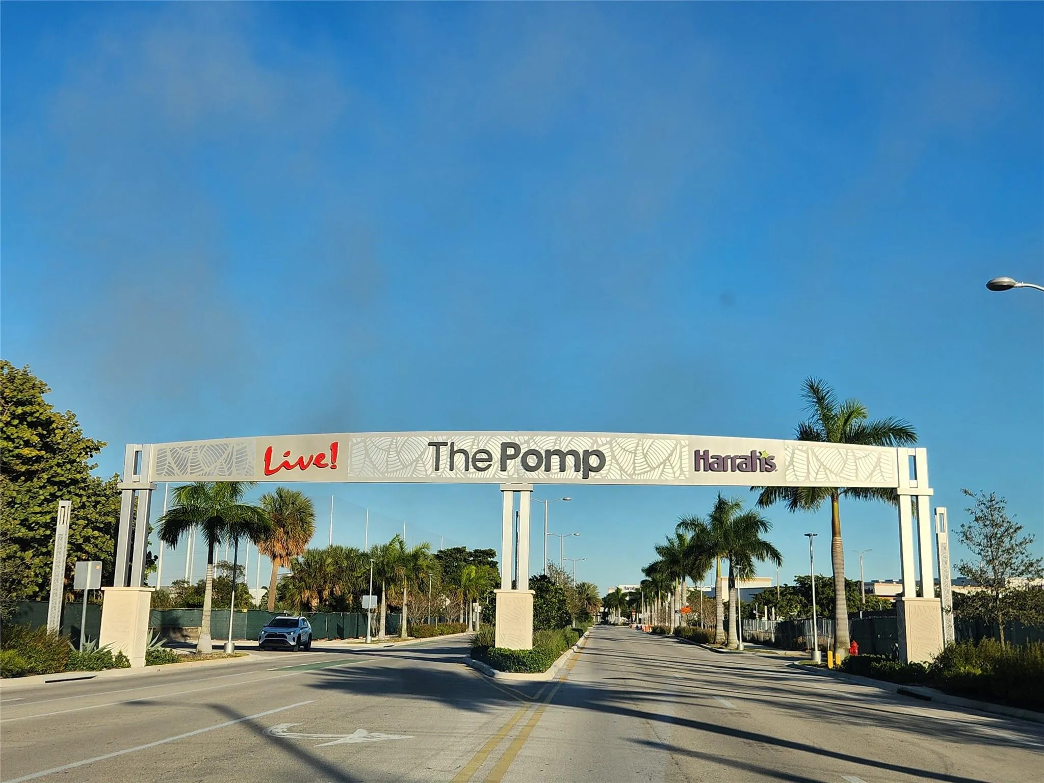 Welcome to The Pomp, only a mile away!