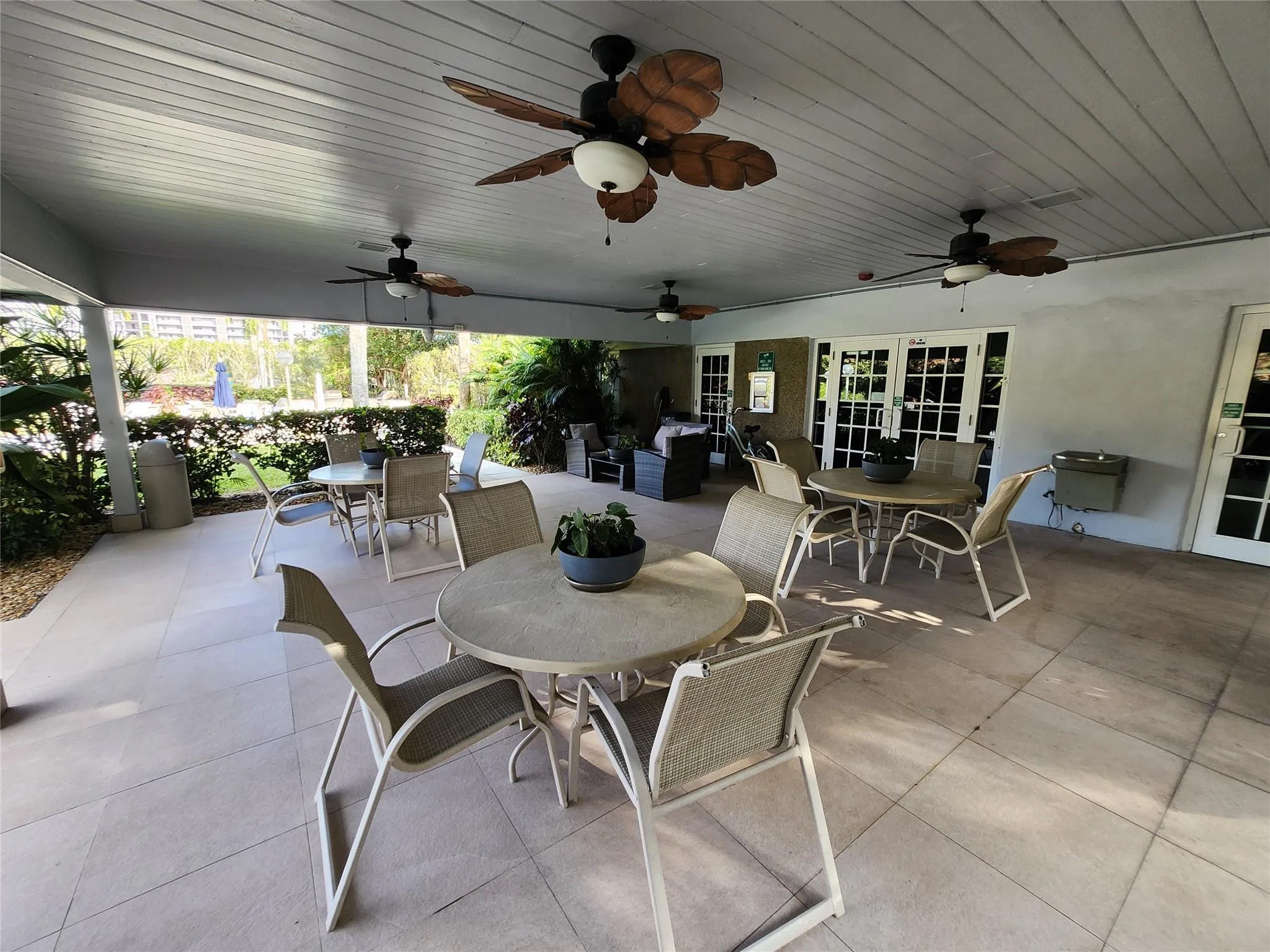 Offers Covered Patio for your enjoyment!