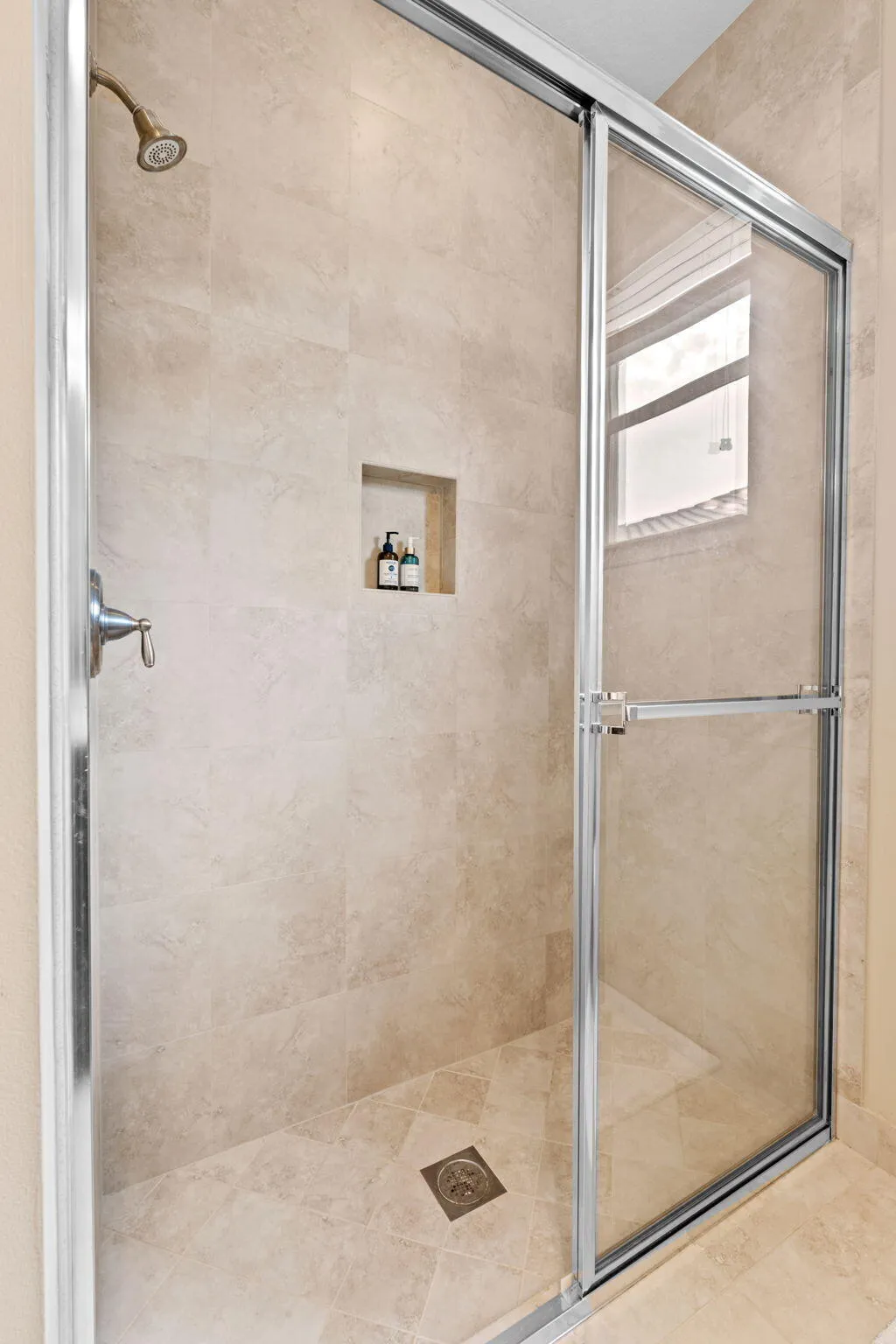 37-web-or-mls-A7404656