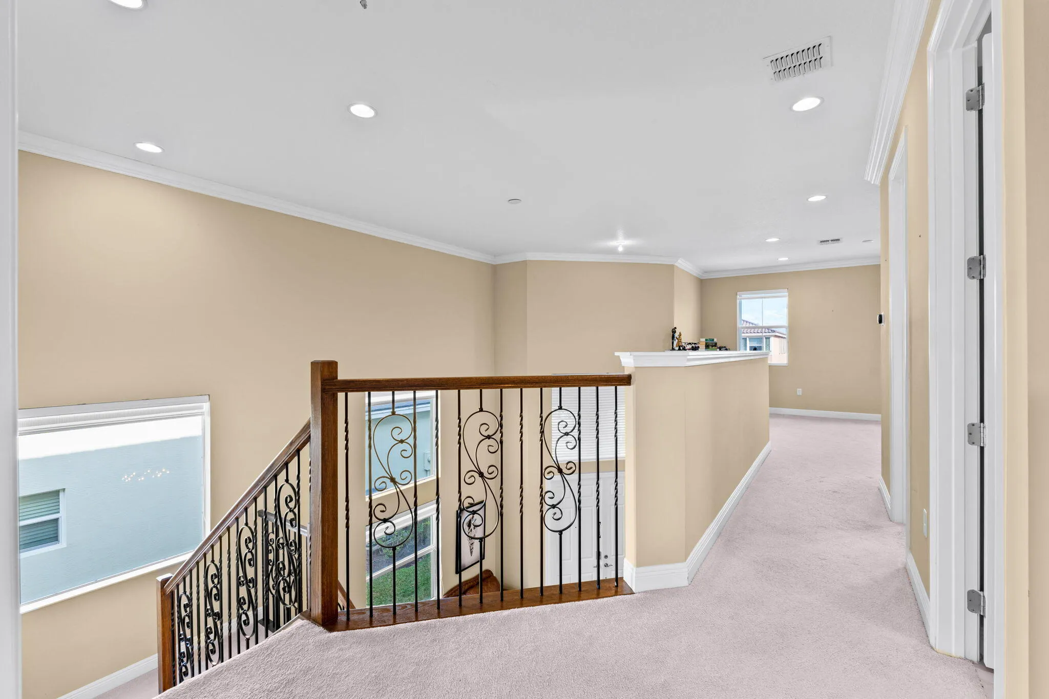 23-web-or-mls-A7404763