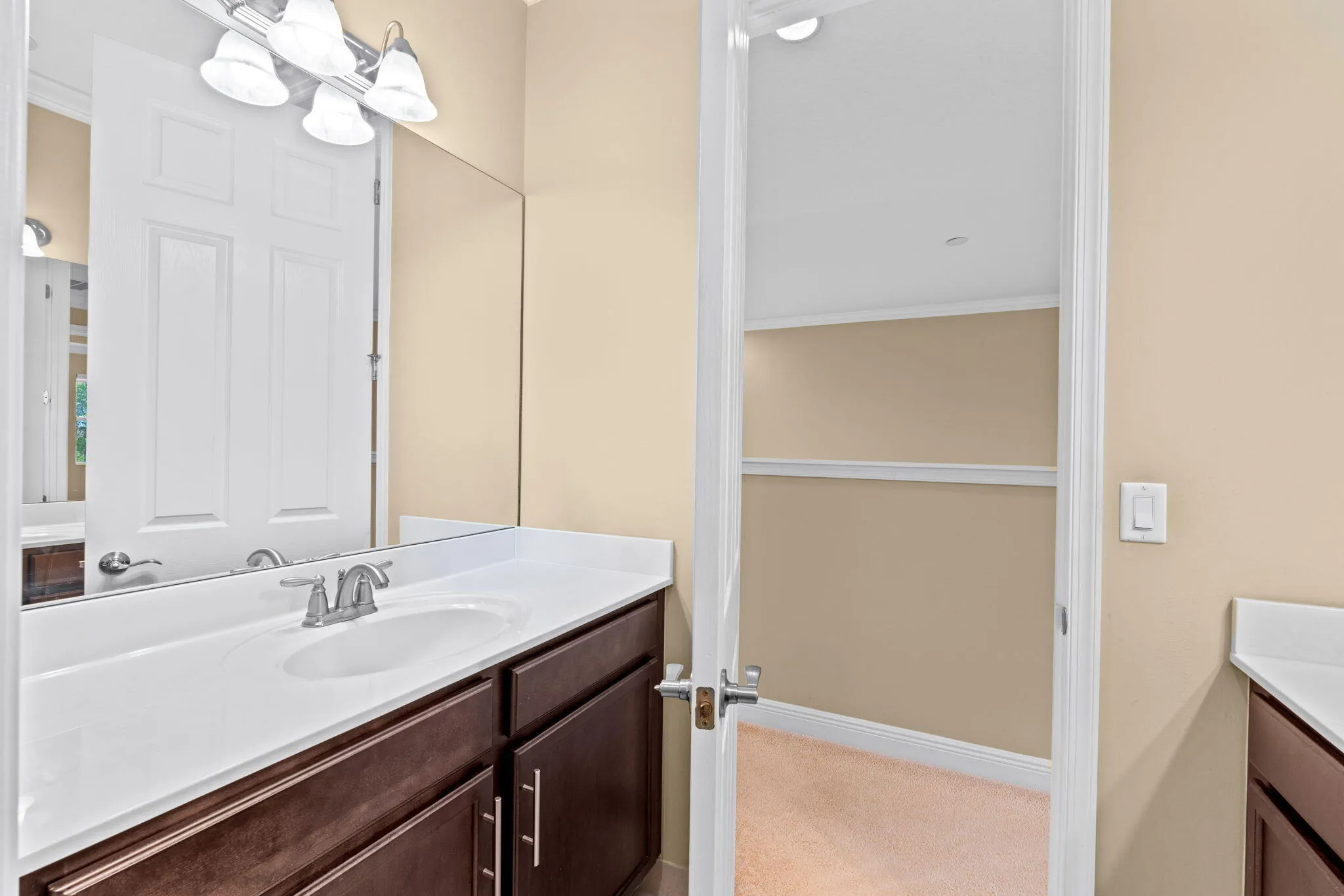 35-web-or-mls-A7404740