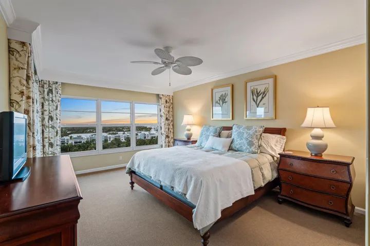 PRIMARY_BEDROOM_2_DT