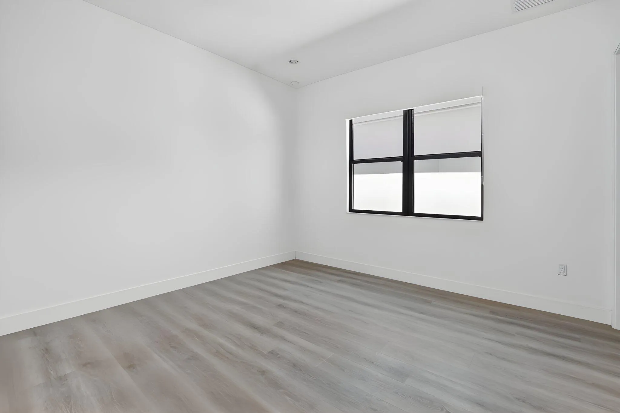 80-web-or-mls-35-print-DSC_3479​​‌​​​​‌​​‌‌​‌‌​​​‌‌​‌​‌​‌​​​‌​​ furnitur