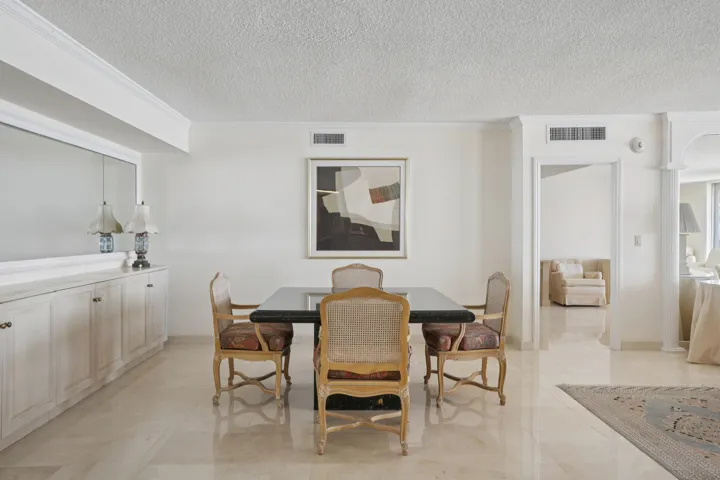 100 Worth Ave APT 310 Palm Beach FL 14