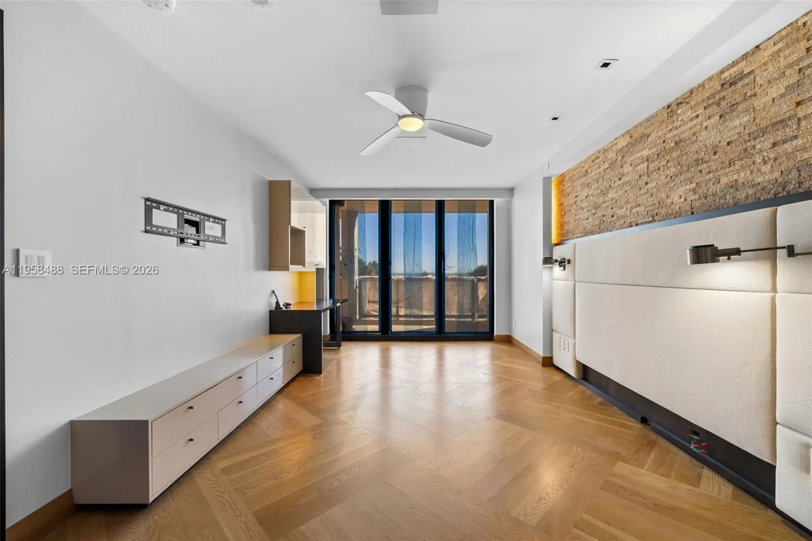 Property photo 44