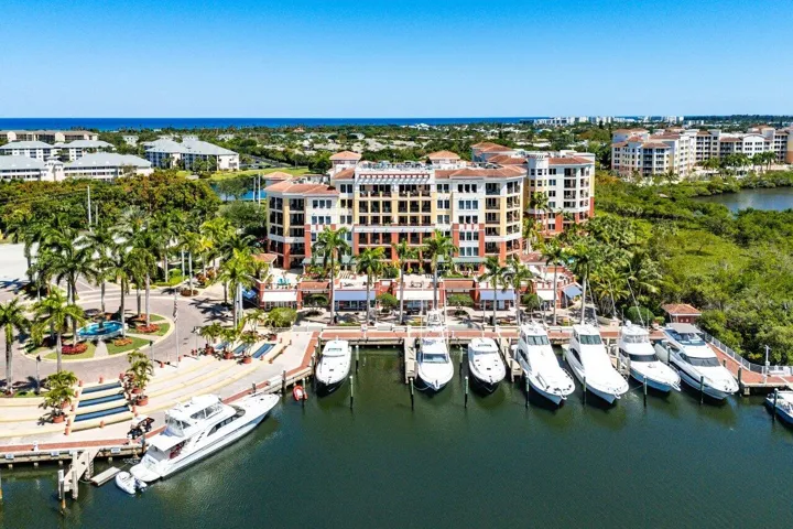 045-500SouthUSHighway1-202-Jupiter-FL-33