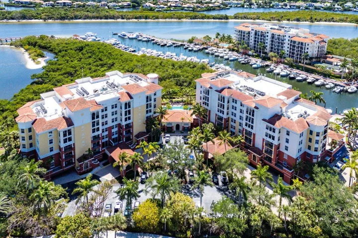 039-500SouthUSHighway1-202-Jupiter-FL-33