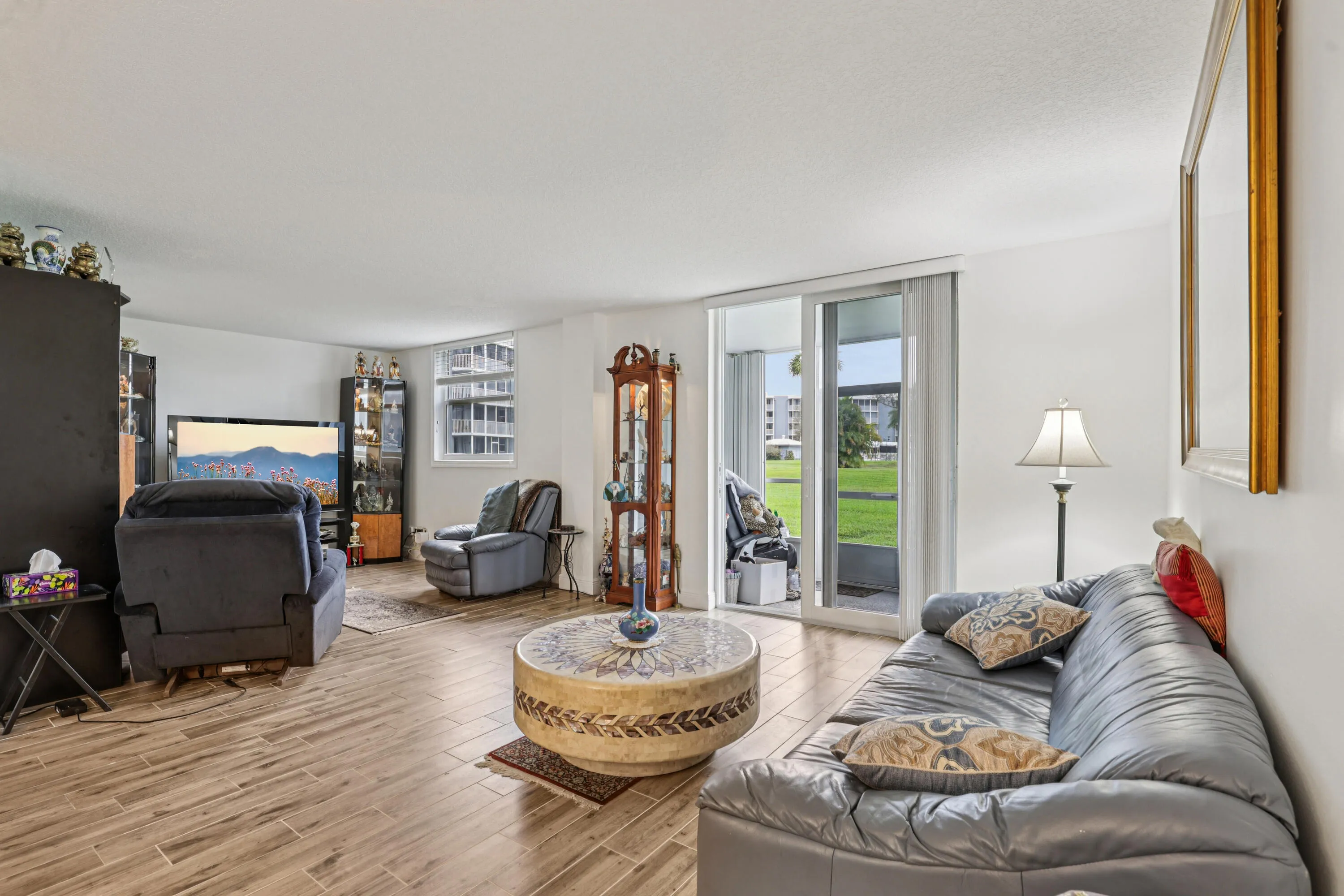 3-print-NW 67th St-S0602-003