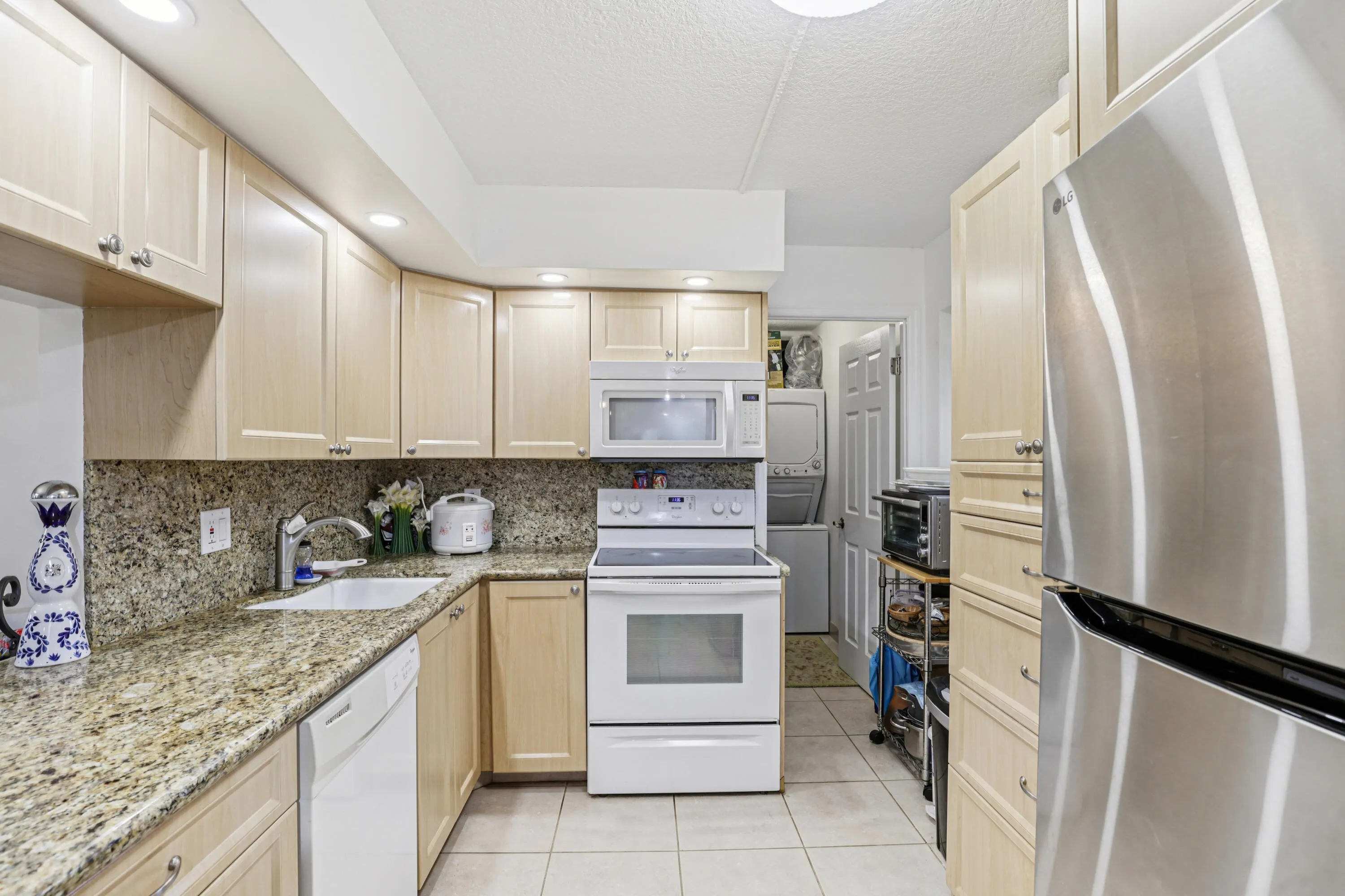 14-print-NW 67th St-S0602-014